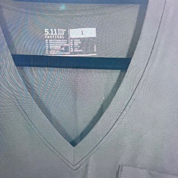 5.11 Tactical Women’s Essential V‑Neck Tee – Large, Army Green, New - Picture 2 of 5